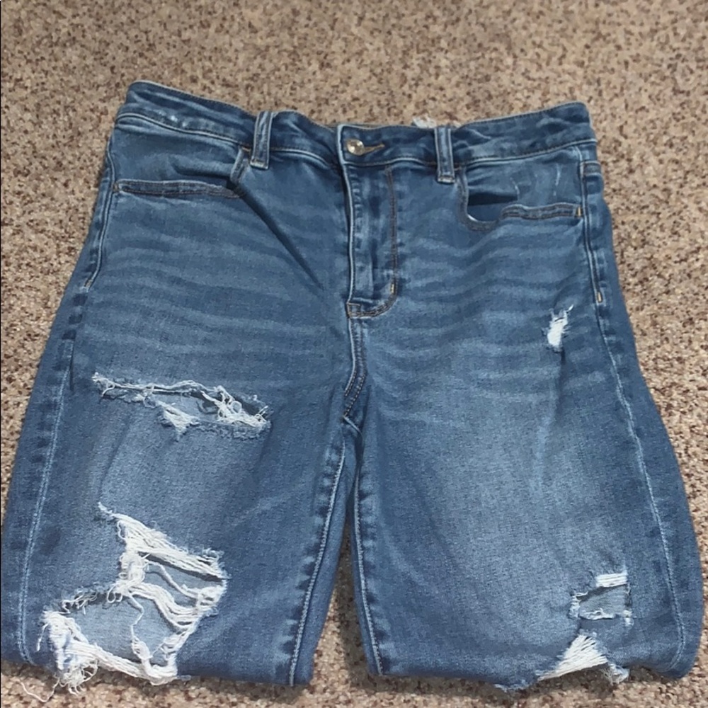 American eagle jeans worn a couple times so cute